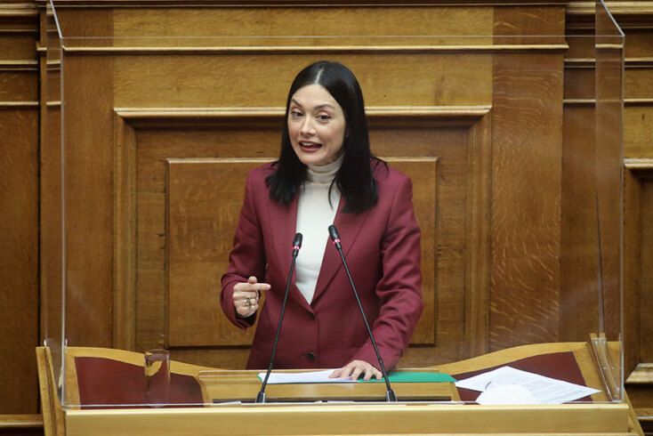 Η Νάντια Γιαννακοπούλου απάντησε στον Παύλο Πολάκη για τη συκοφαντική του ανάρτηση στο Facebook