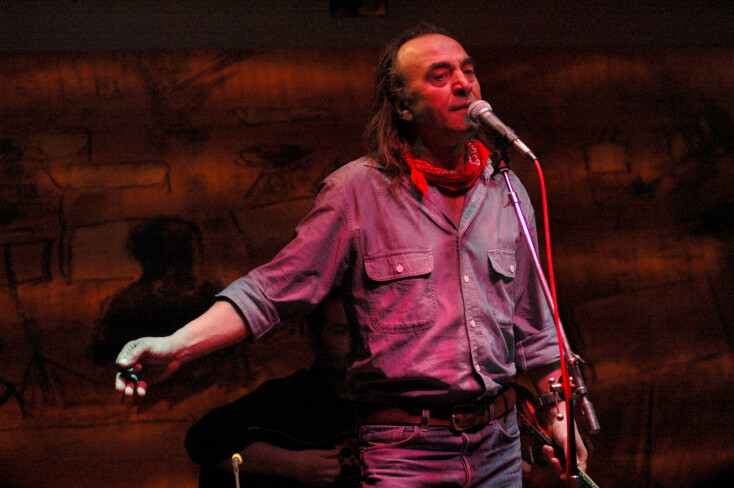 Νίκος Παπάζογλου, συναυλία στη Λάρισα, Φεβρουάριος 2007