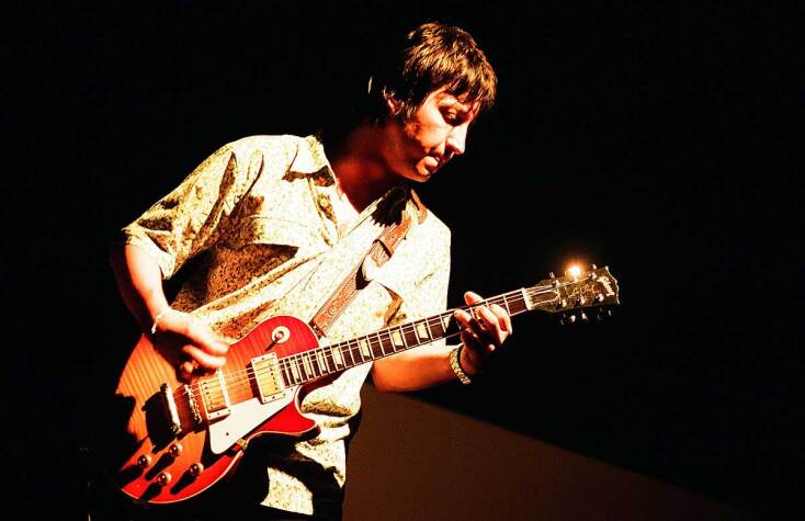 Στιγμιότυπο από τη συναυλία των Oasis στην Αθήνα το 2000