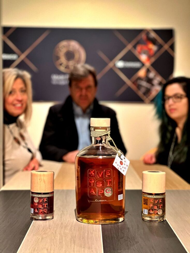 Τσίπουρο Δωροδούλη