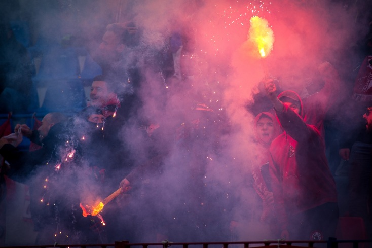 Οπαδοί στον αγώνα Ολυμπιακός Βόλου - Νίκη Βόλου 