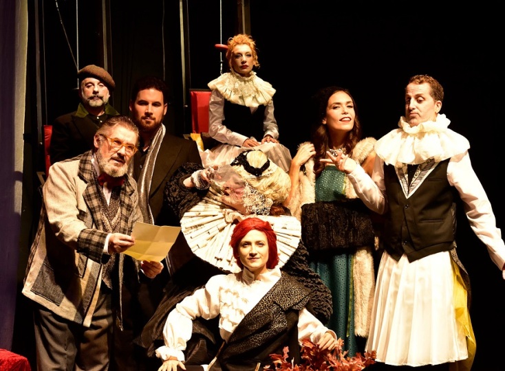 Ο θίασος της παράστασης «Ορλάντο».