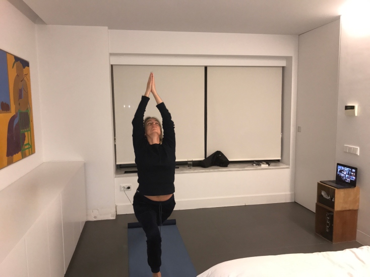 Orsalia Partheni - Menoume Spiti