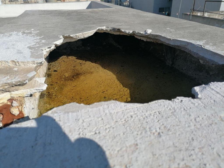 Το ζευγάρι είχε φτιάξει «τάφο» με τούβλα στο δώμα όπου έθαψε το άτυχο αγοράκι