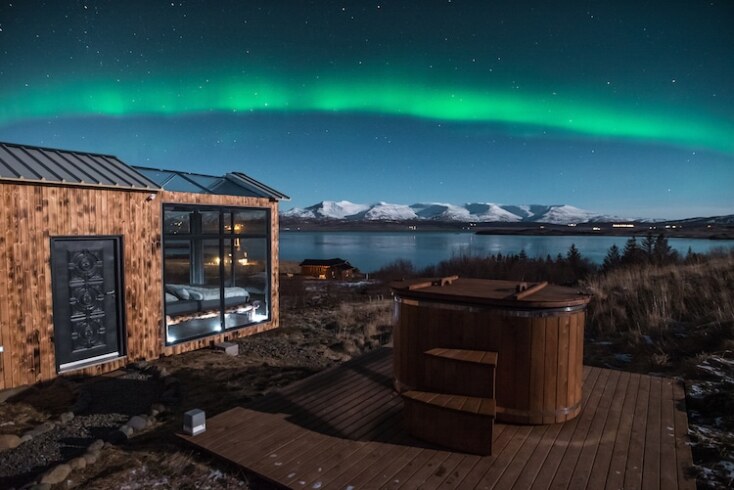 panorama-glass-lodge-iceland-4.jpg