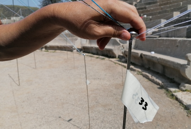 Αιμιλία Παπαφιλίππου, "Ιεροί λόγοι / COVID-19" στο μικρό θέατρο της Αρχαίας Επιδαύρου