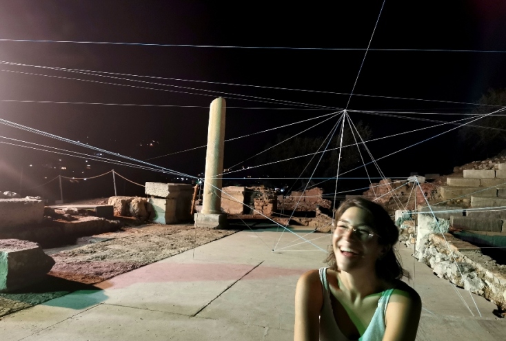 Αιμιλία Παπαφιλίππου, "Ιεροί λόγοι / COVID-19" στο μικρό θέατρο της Αρχαίας Επιδαύρου