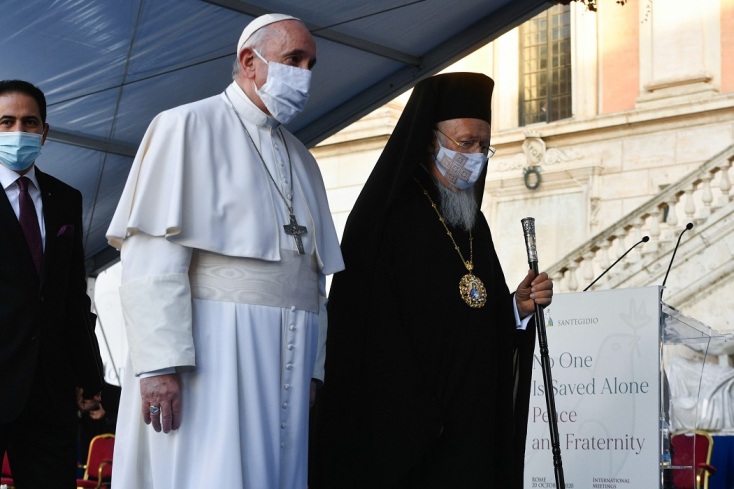 Ο πάπας Φραγκίσκος και ο Οικουμενικός Πατριάρχης Βαρθολομαίος 
