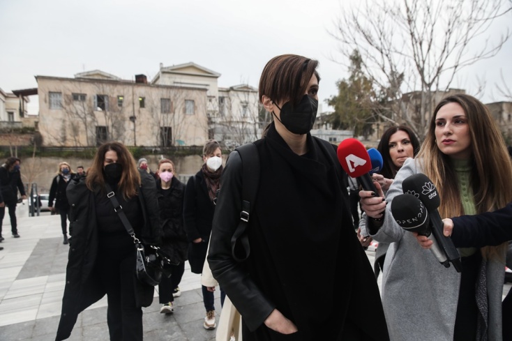Πέτρος Φιλιππίδης- Δίκη: Άννα Μαρία Παπαχαραλάμπους 
