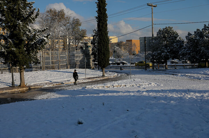 Στα λευκά το πάρκο στου Γουδή