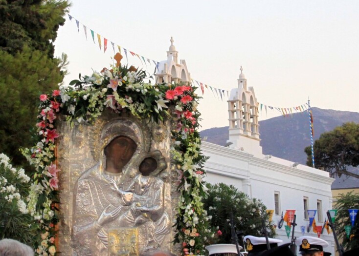 Εορτασμός της Κοίμησης της Θεοτόκου στην Πάρο © EUROKINISSI