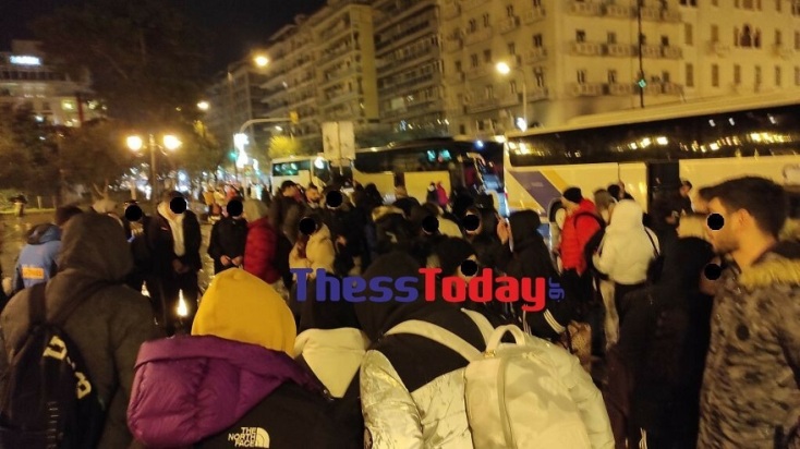 Ουρές στα πούλμαν με προορισμό το Μπάνσκο