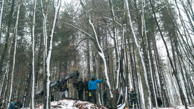 Ο Τζώρτζης Γρηγοράκης και η ομάδα του στα γυρίσματα της ταινίας Digger