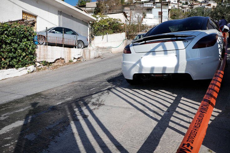 Ένας νεκρός στο Πέραμα από πυροβολισμούς σε καταδίωξη