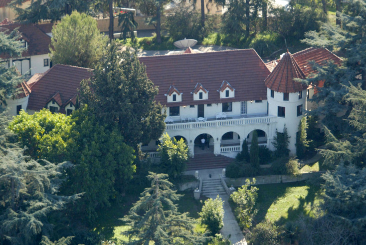 Φιλ Σπέκτορ, 1939 – 2021: Αναδρομή στον τρικυμιώδη βίο του μουσικού παραγωγού που μεταμόρφωσε τον ήχο της ποπ, αλλά πέθανε στη φυλακή