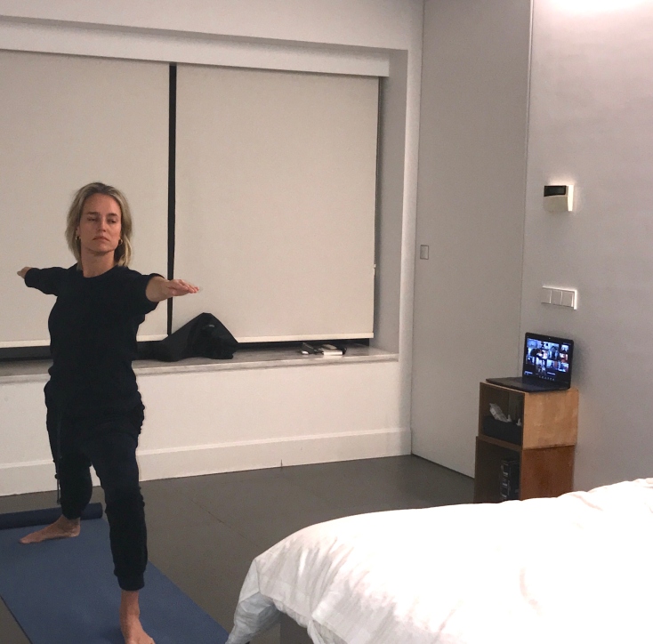 Orsalia Partheni - Menoume Spiti