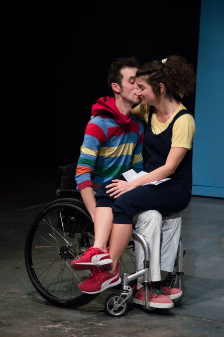 Η παράσταση «Πιο δυνατός κι από τον Σούπερμαν» στο Σύγχρονο Θέατρο