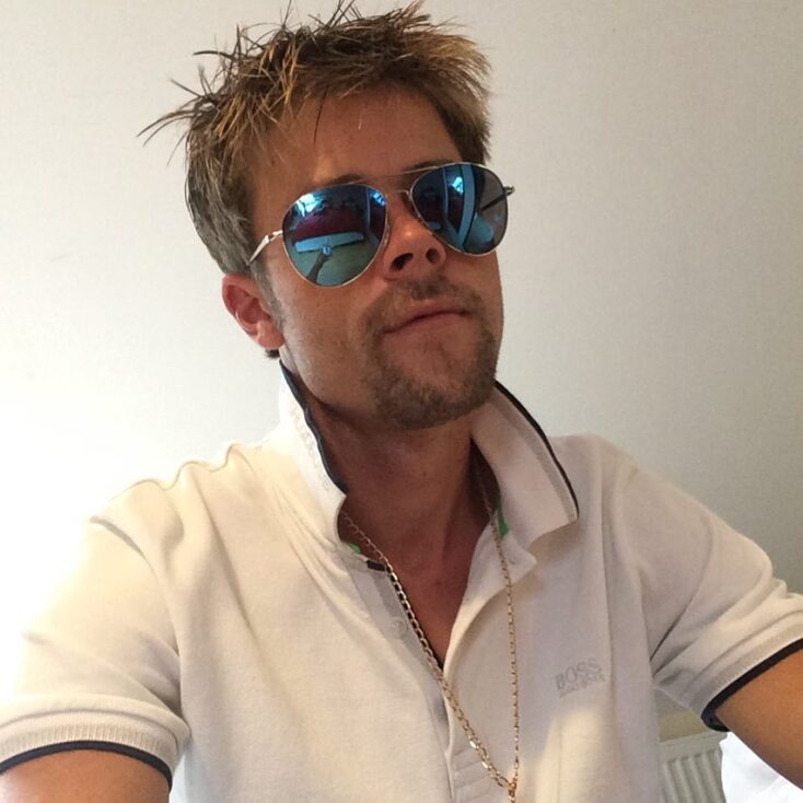Ο σωσίας του Μπραντ Πιτ, Νέιθαν Μιντς © Instagram / bradpitt_lookalike
