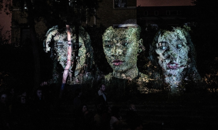 Tony Oursler, "Eclipse" στην έκθεση Plasmata