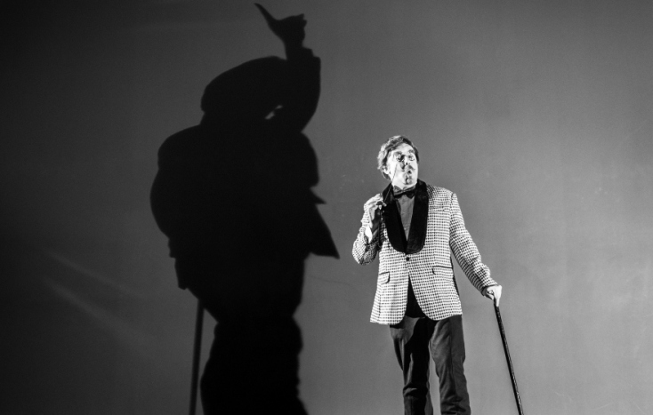 "Πονηρό πνεύμα" στο Εθνικό Θέατρο