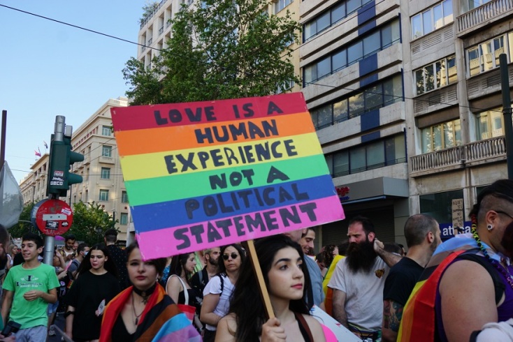 Athens Pride 2022: Εικόνες από την παρέλαση Υπερηφάνειας 