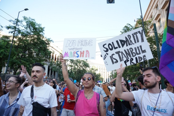 Athens Pride 2022: Εικόνες από την παρέλαση Υπερηφάνειας 