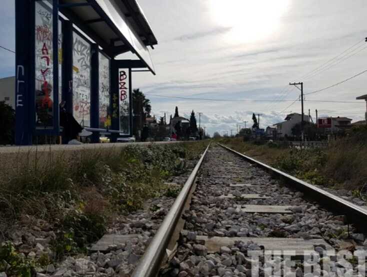 Τρένο παρέσυρε γυναίκα στην Πάτρα