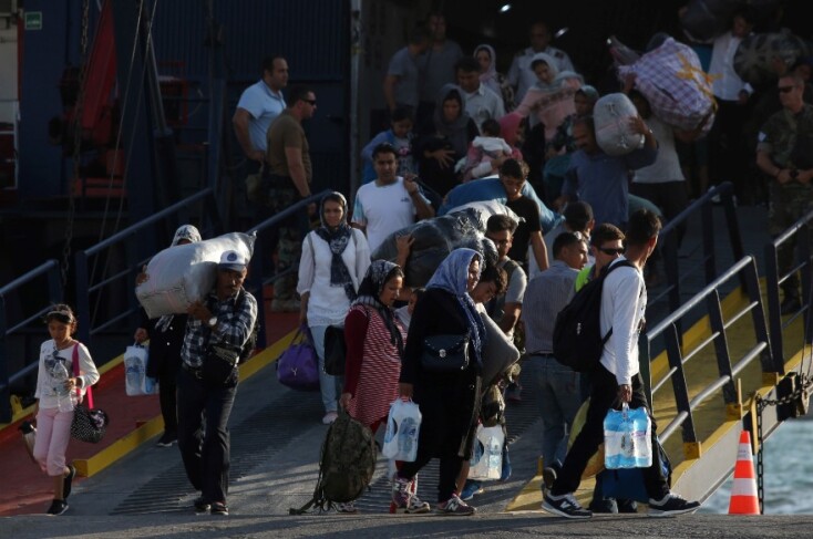 Άφιξη των πρώτων προσφύγων στη Θεσσαλονίκη από τη Λέσβο 