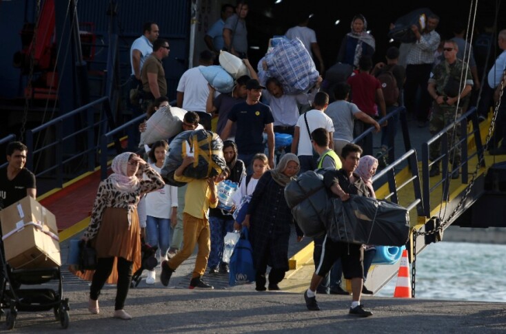 Άφιξη των πρώτων προσφύγων στη Θεσσαλονίκη από τη Λέσβο 