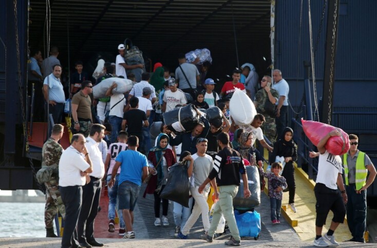 Άφιξη των πρώτων προσφύγων στη Θεσσαλονίκη από τη Λέσβο 