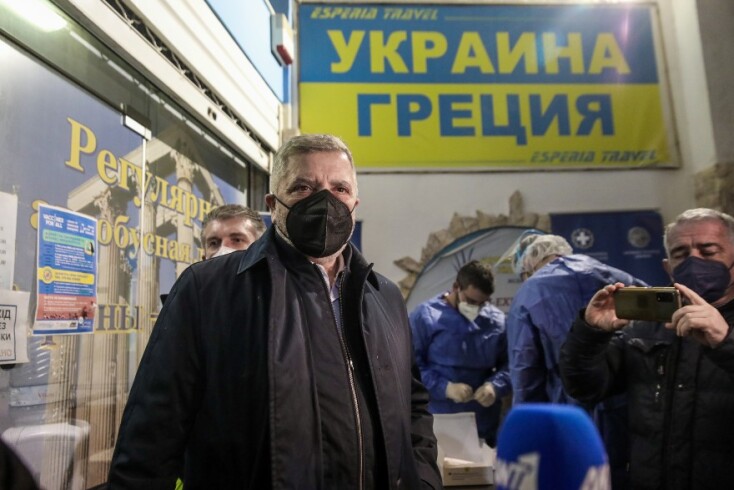 Πόλεμος Ουκρανία: Ουκρανοί πρόσφυγες κατά την άφιξή τους στην Αθήνα