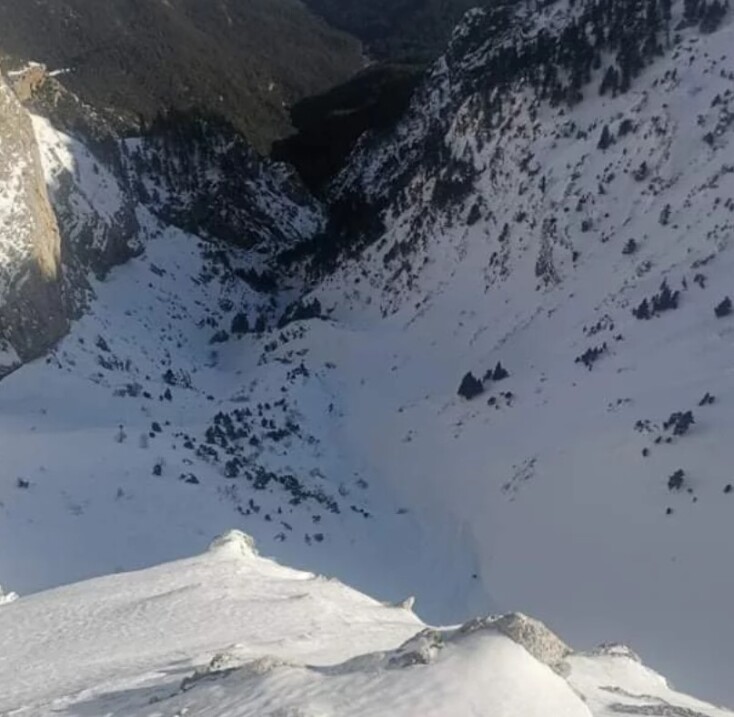Φωτογραφίες από την επιχείρηση για τον εντοπισμό των τριών αναρριχητών στα Καλάβρυτα
