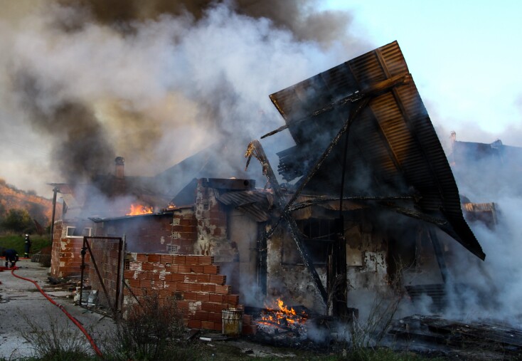 Φωτιά στη Ραφήνα