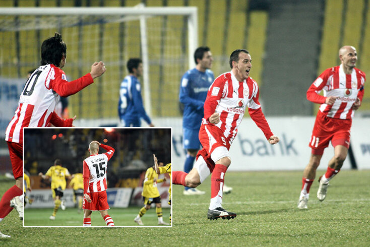 Ο Ντάρκο Κοβάσεβιτς με τη φανέλα του Ολυμπιακού (Ένθετη: Ραούλ Μπράβο)