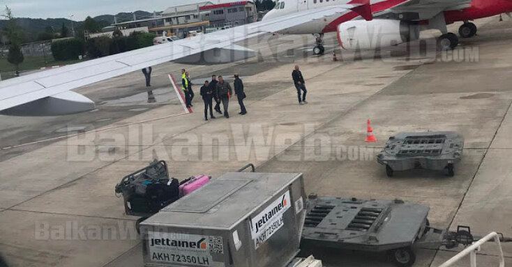 Κινηματογραφική ληστεία στο αεροδρόμιο των Τιράνων