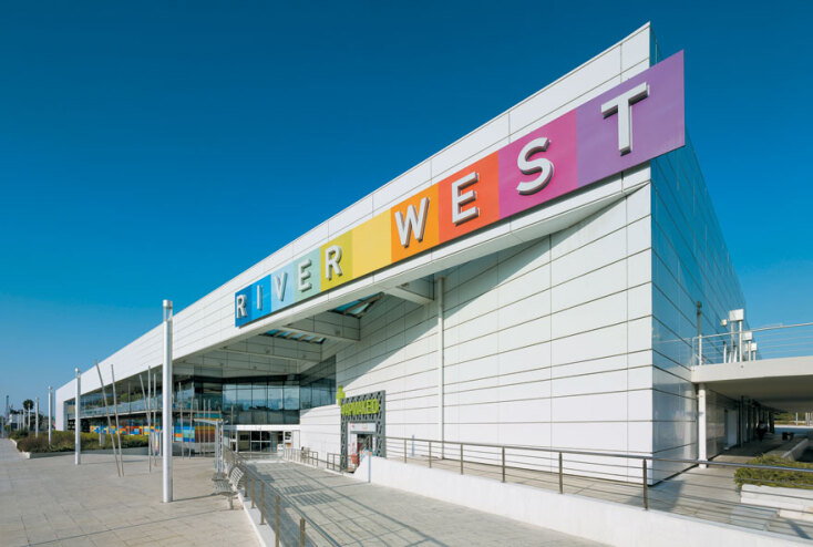 Το εμπορικό κέντρο River West