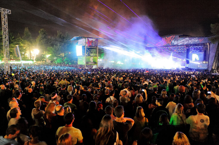 Στιγμιότυπο από τη συναυλία του Robbie Williams στην Αθήνα το 2015