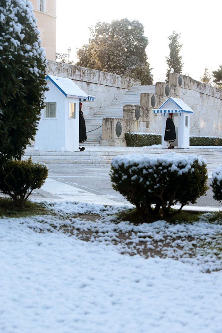 Χιόνισε στο κέντρο της Αθήνας