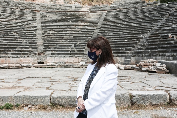 Η Πρόεδρος της Δημοκρατίας, Κατερίνα Σακελλαροπούλου, στους Δελφούς