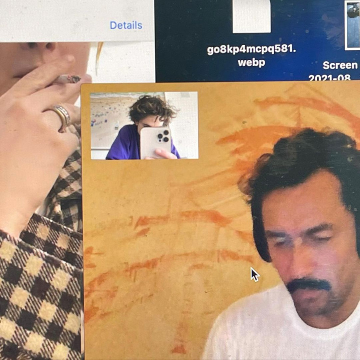 Ο σχεδιαστής Χάιντερ&nbsp;Άκερμαν&nbsp;και ο Τιμοτέ Σαλαμέ φορούν το hoodie που σχεδίασαν μαζί