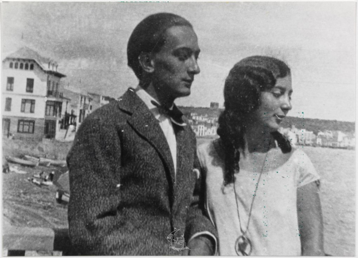 Salvador and Anna Maria Dalí in Cadaqués, 1925
