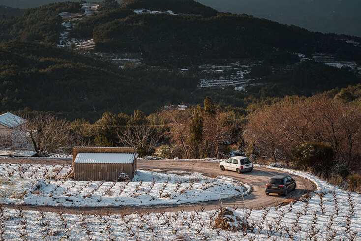 Χιόνια στην περιοχή Πλάτανος στη Σάμο