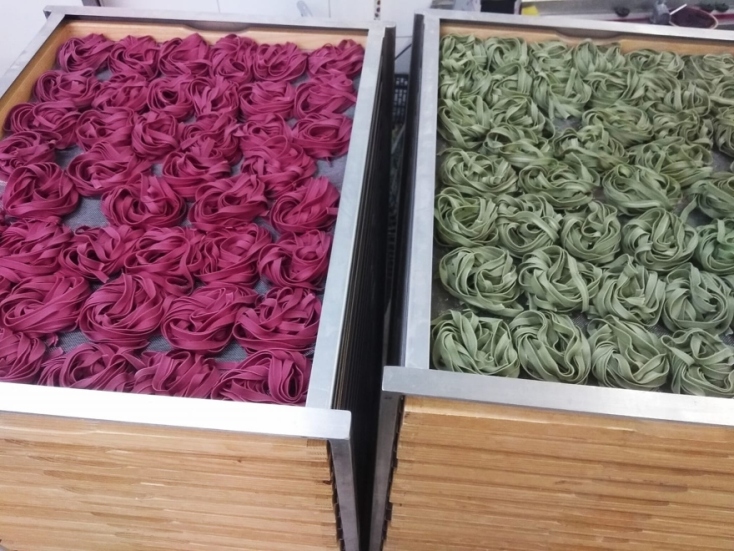 Παραδοσιακά Ζυμαρικά Θάσου «Σαν Άλλοτε»