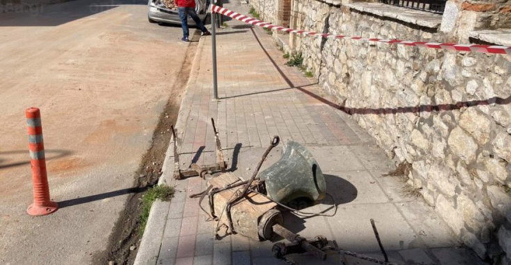 Έπεσε το καμπαναριό του Αγίου Νικολάου στον Τύρναβο