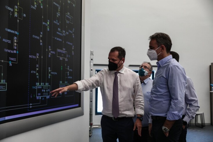 Κατά τη διάρκεια της σύσκεψης στο Κέντρο Ελέγχου του ΑΔΜΗΕ στο Κρυονέρι Αττικής για την επάρκεια του ηλεκτρικού συστήματος © EUROKINISSI 