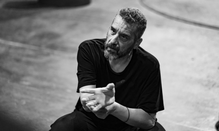 Ο Γιώργος Σκεύας σκηνοθετεί την "Επαρχία" του Μιχάλη Βιρβιδάκη στο Θέατρο οδού Κυκλάδων - Λευτέρης Βογιατζής