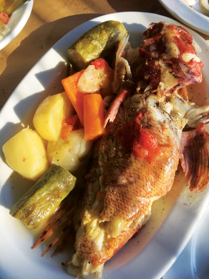 Σκύρος, στην Ταβέρνα της Καλής