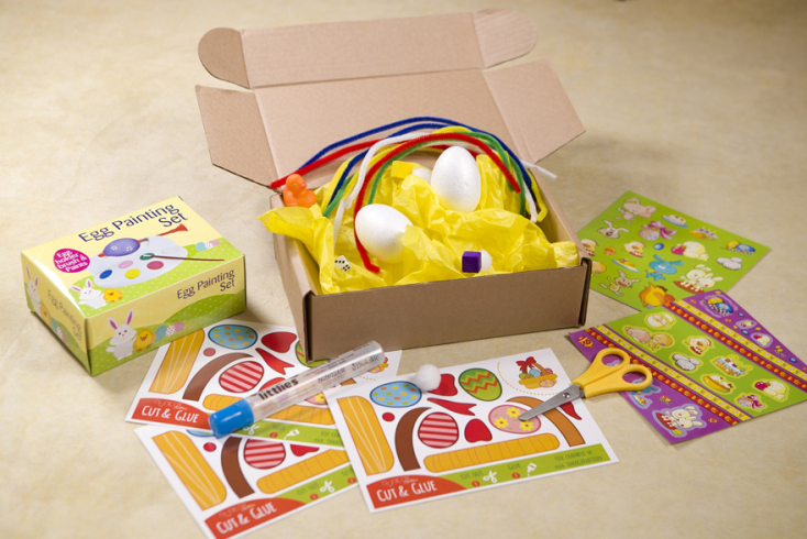 Dudettes: Ένα Πασχαλινό κουτί γεμάτο χειροτεχνίες, δημιουργικές ασχολίες, παιχνίδια αλλά και λιχουδιές, που θα φτιάξουν με τα χεράκια τους οι μικροί σας φίλοι.