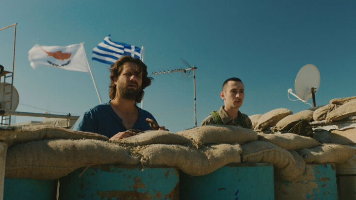 Αδάμ Μπουσδούκος, Αναζητώντας τον Χέντριξ