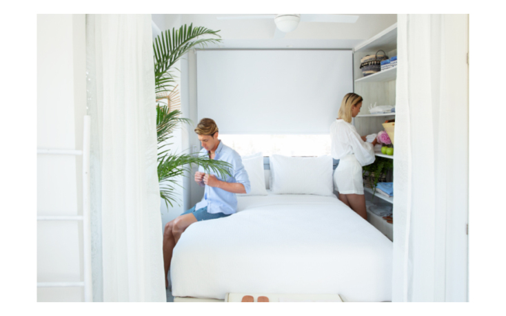 Το πολυτελές συγκρότημα του Soleado Luxury Villas εκτείνεται σε 15 στρέμματα ελαιώνων, στην Κασσάνδρα Χαλκιδικής και αποτελείται από 8 ξεχωριστές βίλες.